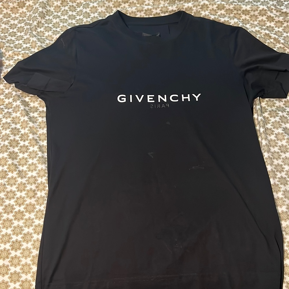 Givenchy tshirt used once